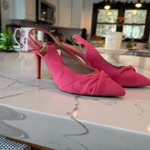 Katie &  Fuscia Pointed Toe Slingback Pump Women's Size 8M
